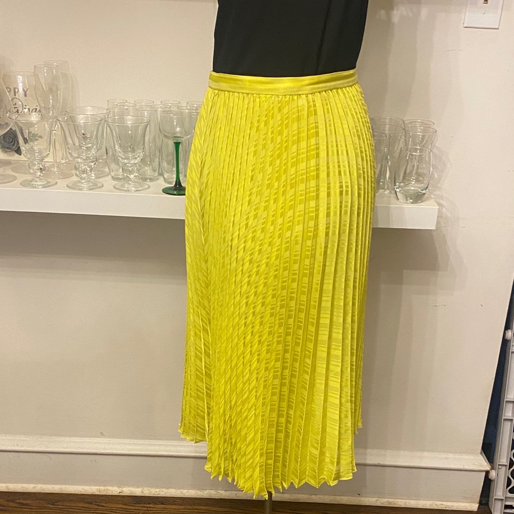 Banana Republic Neon Yellow Pleated Midi Skirt